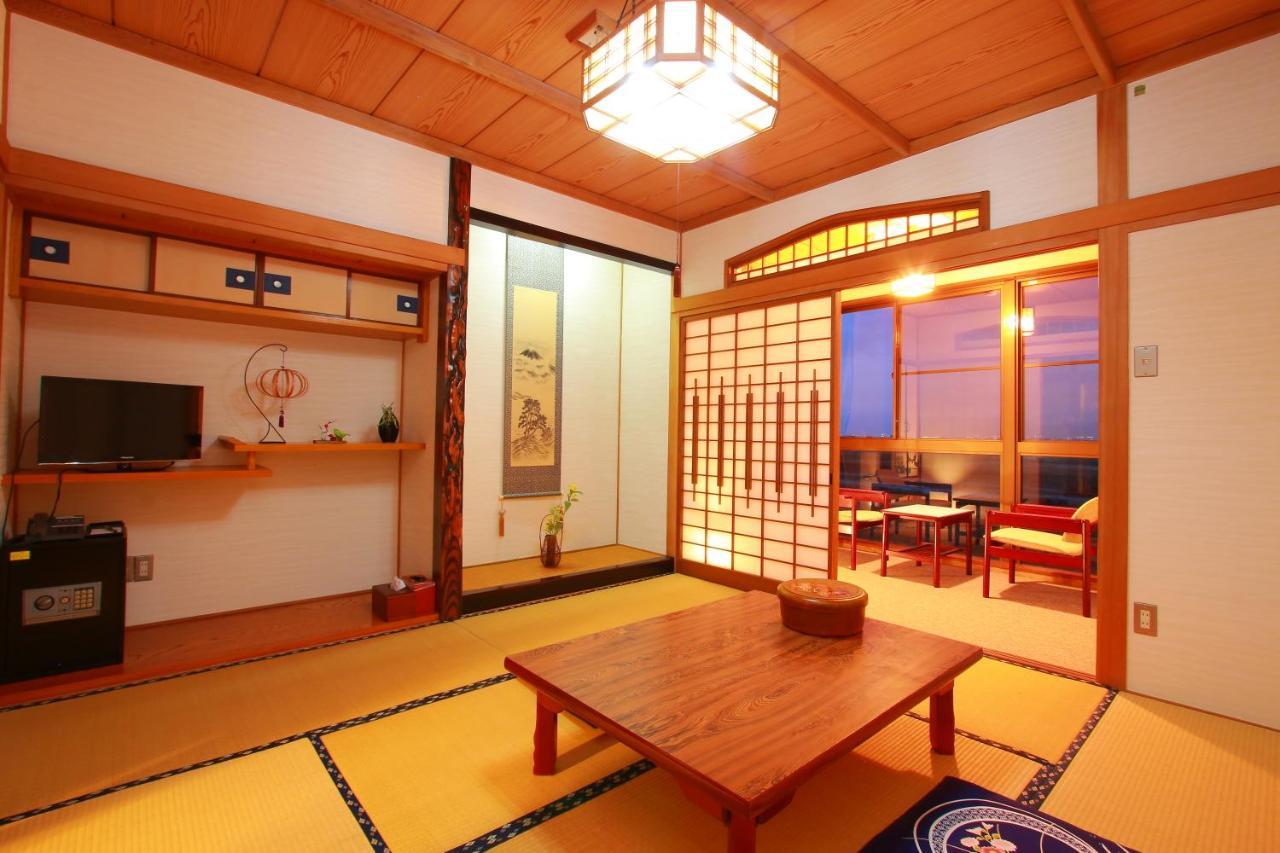 Готель Yumoto Kobayashi Куруме Екстер'єр фото